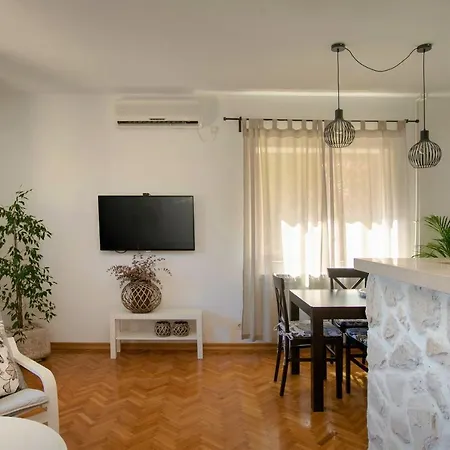 Apartamento Leda *